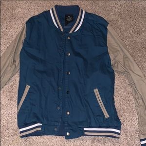 Mena jacket